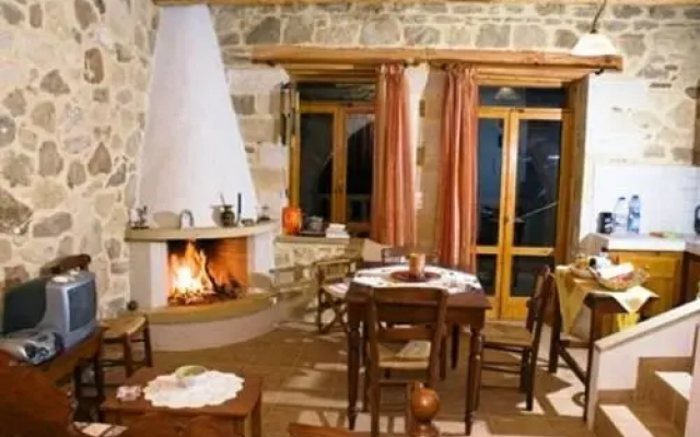 Golden Sun Villas