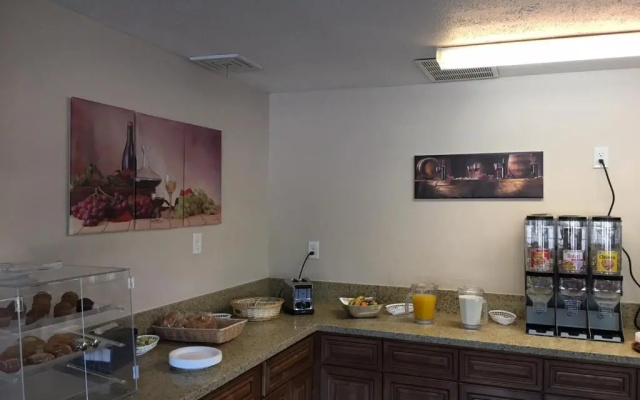 Vino Inn & Suites