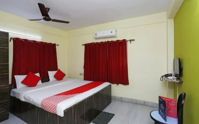 OYO 10919 Amar Raj Rooms