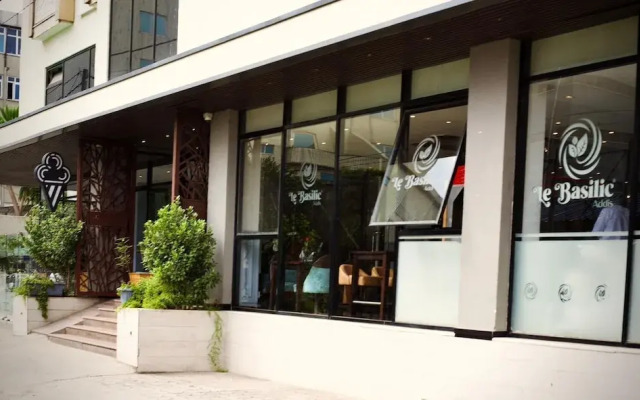 Le Basilic Addis Hotel Apartment & Spa