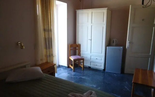 Hotel Iris