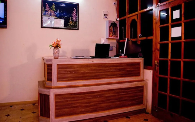 Aditya Home Stay