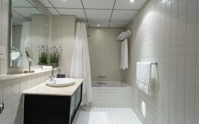 One Perfect Stay - Al Majara 3
