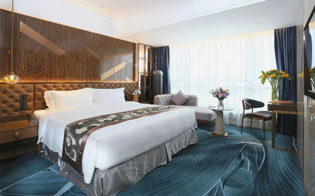 Regency Apartment Hotel