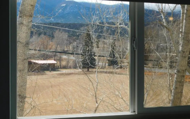 Silver Ridge Lodge