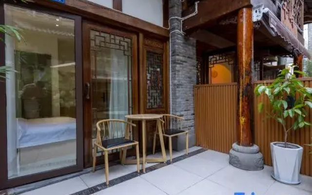 Qianyu Homestay in Dujiangyan (Dujiangyan Scenic Area)
