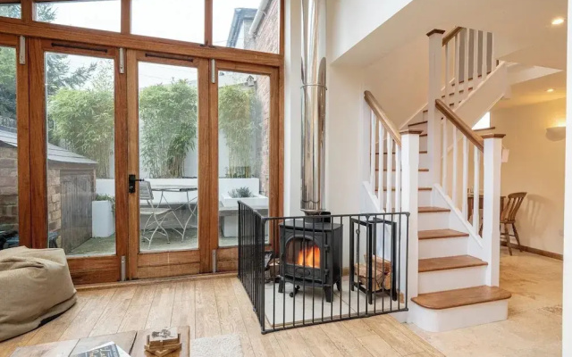Coach House - Lovely Home in Cheltenham