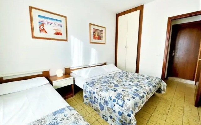 Apartment in Caorle 500 m From Beach