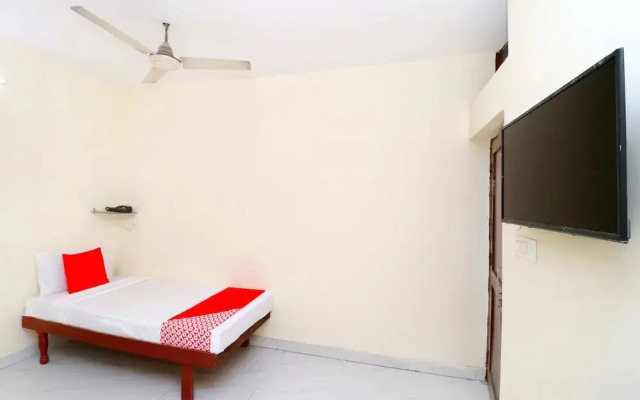 Chinar by OYO Rooms