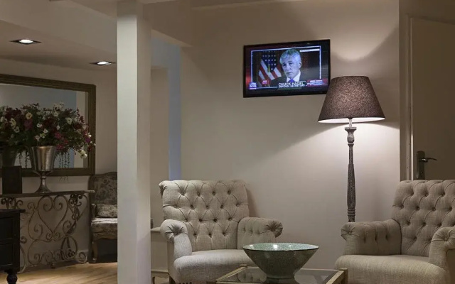 Ophir Hotel