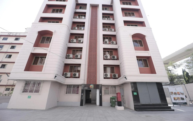 The Byke Studio Pure Veg Apartment, Thane