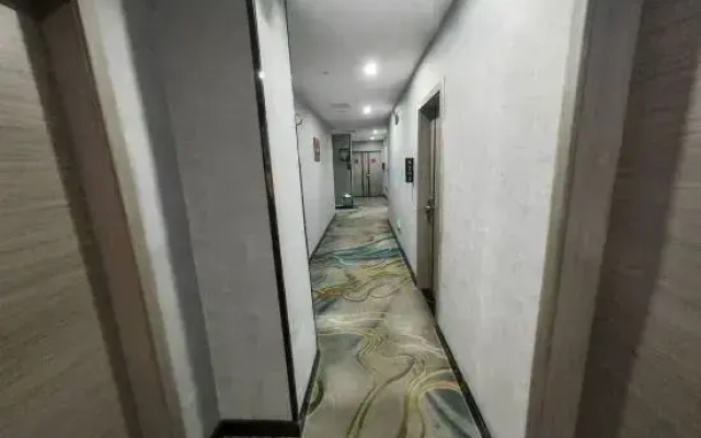Huaibei Hanyue Business Hotel