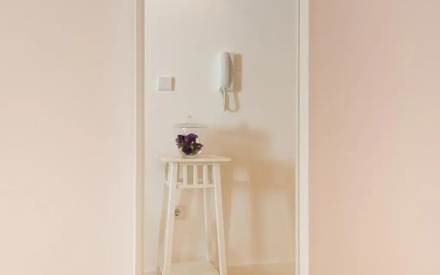 Almada Studio 419