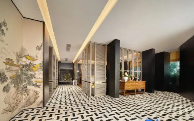 Jinchen Garden Hotel (Central Sky Street)