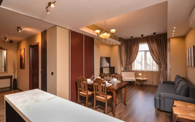 FM Luxury 2-BDR Apartment - Jazzy