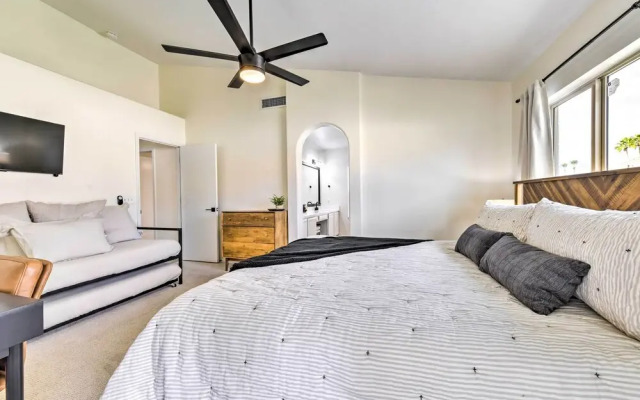 Pool, BBQ & Patio: Gilbert Getaway Near Golfing