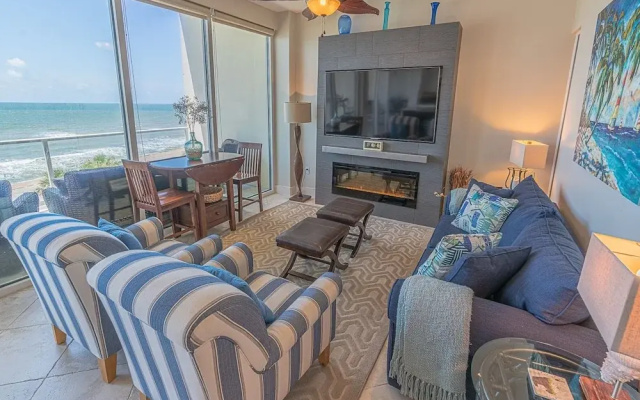 High Seas 3 Bedroom Condo