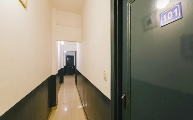 Hotel O Unique Delhi Home Stay