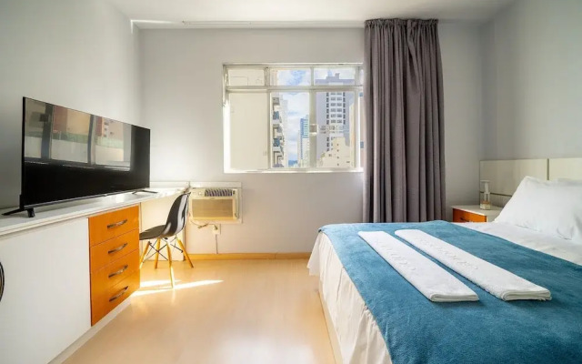 Well Equipped apt in BC Center 300m fr/ sea Ecp055