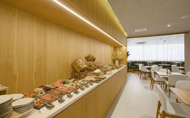 Qoya Hotel Curitiba, Curio Collection By Hilton