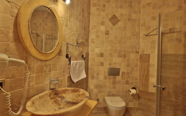 El Nazar Hotel & Cave Suites
