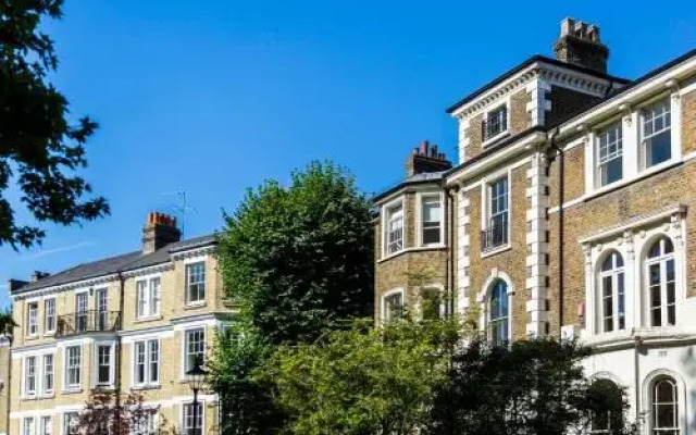 York Rise by Onefinestay