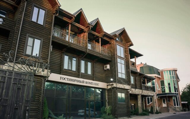 Гостиница Villa Club Армавир вид на фасад