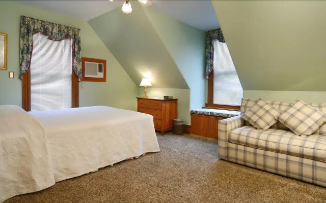 Pleasant Street Inn
