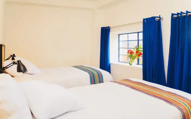Saqray Hostel