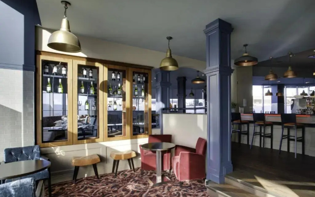 Metro Hotel & Apartments Dublin Airport