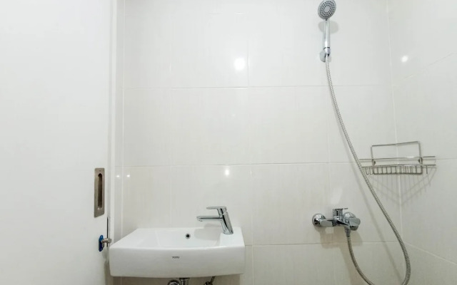Modern Look And Comfortable Studio Barsa City Apartment