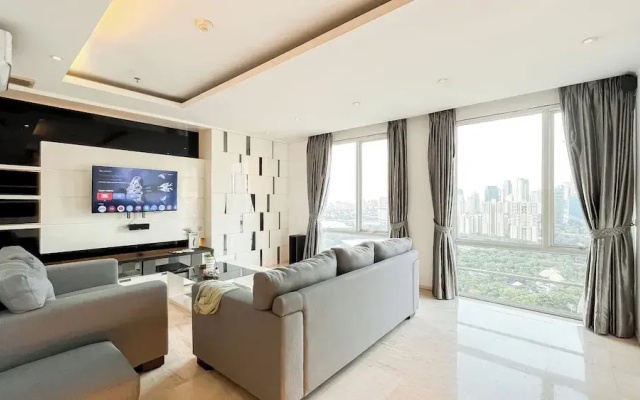 Spacious Luxury 2Br Apartment With Extra Room At Fx Residence