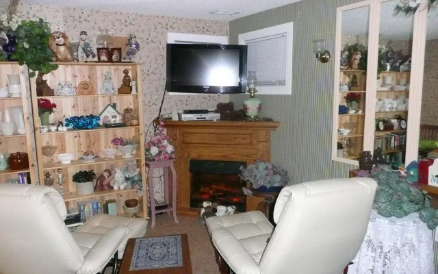 River Road Bed & Breakfast