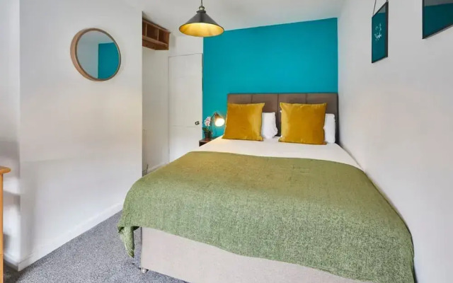 Host Stay Beckside