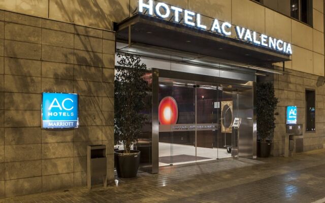 Отель AC Hotel Valencia by Marriott Испания, Валенсия - отзывы, цены и фото номеров - забронировать отель AC Hotel Valencia by Marriott онлайн вид на фасад