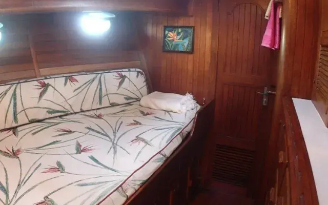 Culebra Bed & Breakfast on a Boat