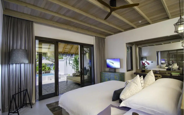Finolhu, A Seaside Collection Resort, a Member of Design Hotels