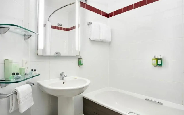 Leonardo Hotel Plymouth