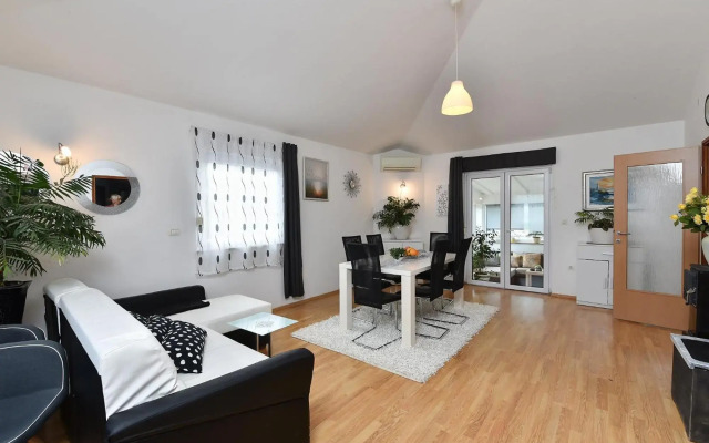 House Kacana 2163