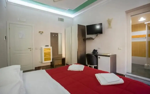 For Group: Luxury Apartment in City Center