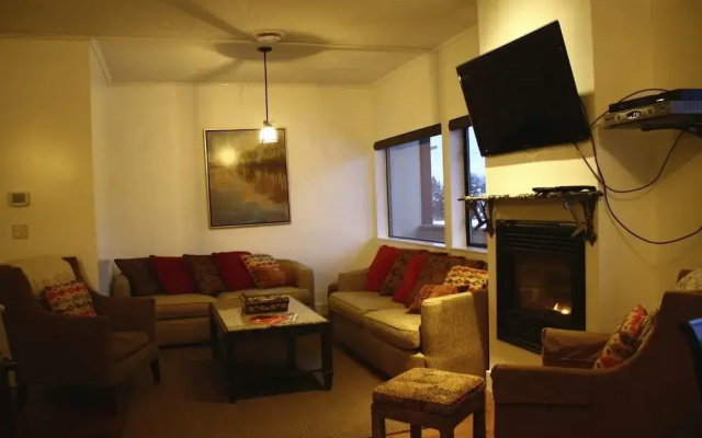 Alpenglow Penthouse by Revelstoke Vacations