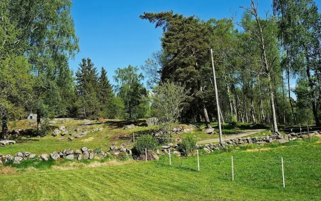 2 Person Holiday Home in Svanesund