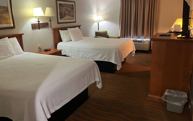 Days Inn & Suites by Wyndham Cuba
