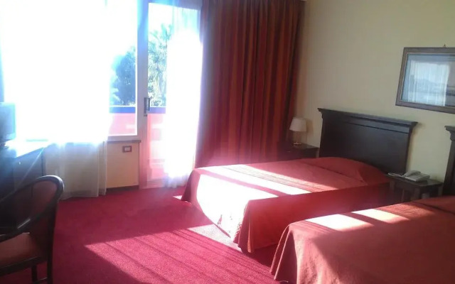 Hotel Sigonella Inn