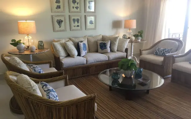 Beach Front Luxury Apartment - BlueBeach
