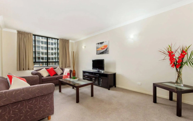 Spring Hill Central Apartments