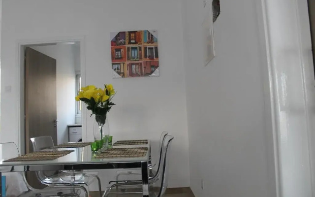 Anemos Apartments
