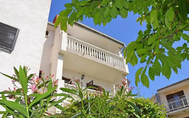 Apartments Zadro