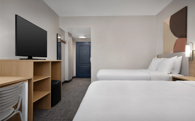 Spark by Hilton Lakewood Denver Southwest
