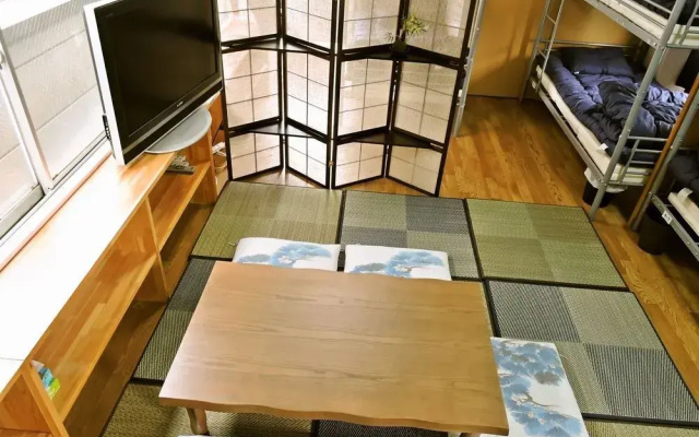 Kyoto Guest House Ninja - Hostel